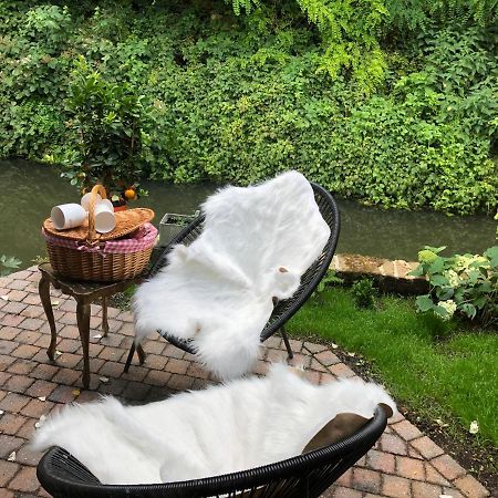 Bru-Lagoon Guesthouse Brugge Bagian luar foto